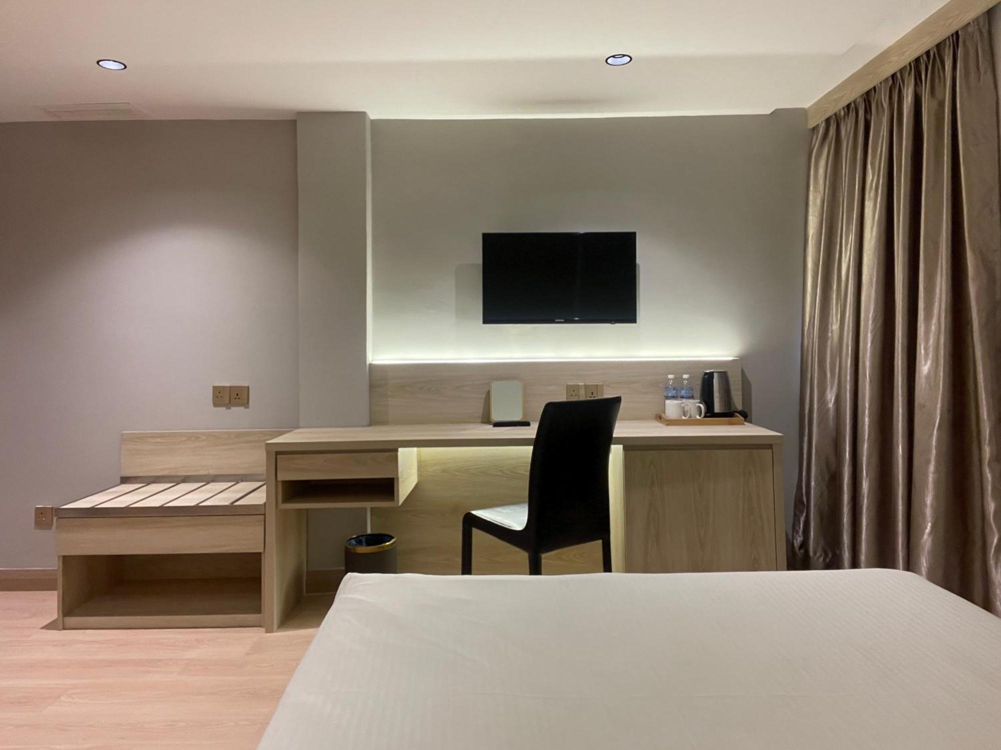 Hotel Imperial Куала-Лумпур Экстерьер фото